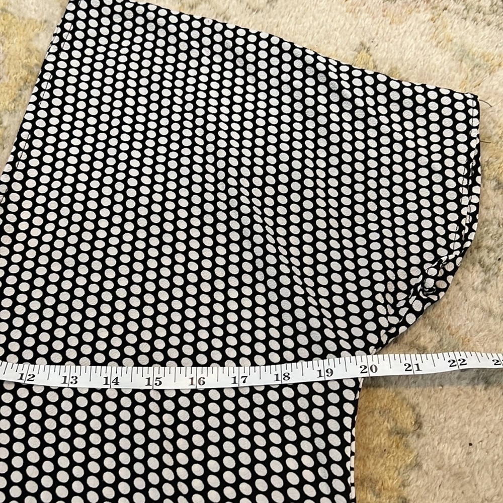 ⭐️Loramendi,Black/White Polka Dots,V-Back & V-Neck,Front Dress Split,Lightweight - Picture 8 of 9